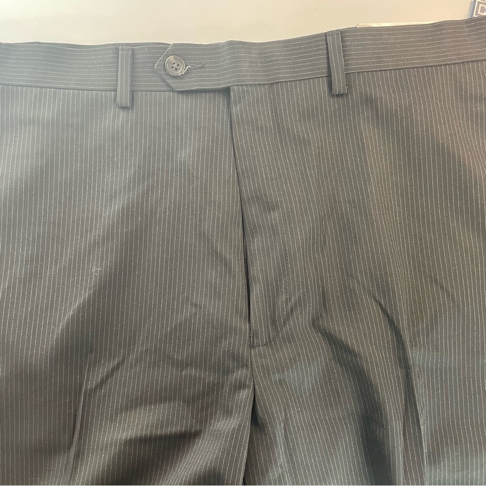 NWT Chaps 40W 32L Men’s Black Pinstripe Pants - Picture 6 of 8